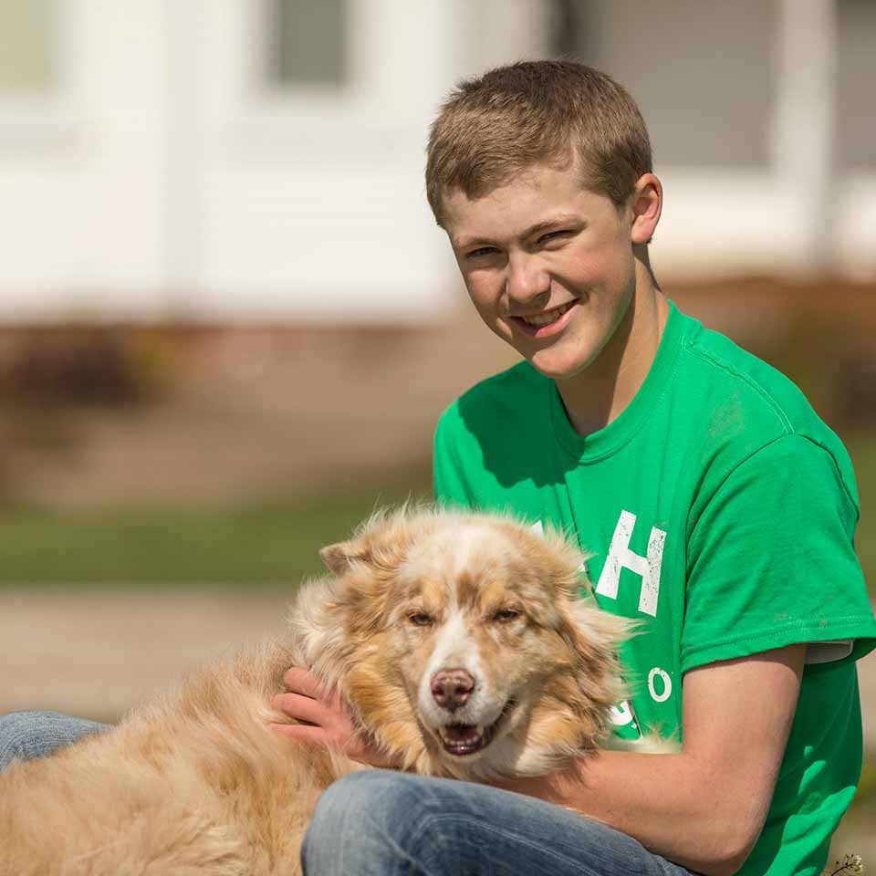 4-H youth with dog