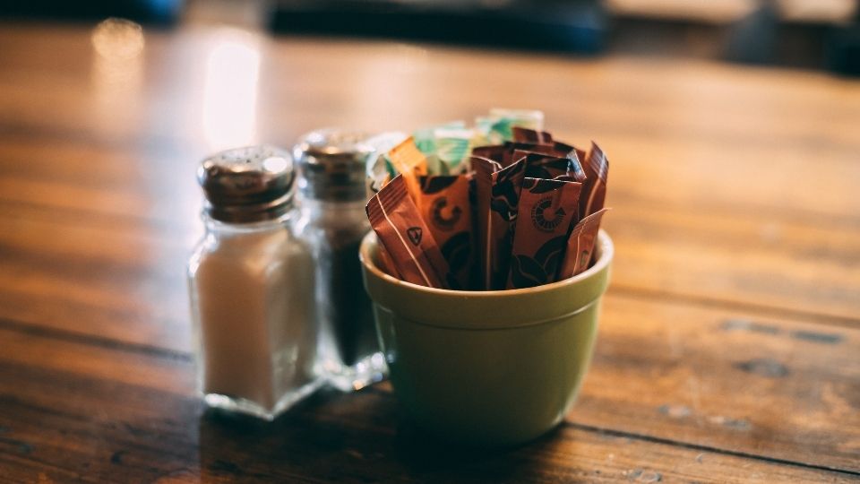 Sweet As . . . Sucralose: The Pros and Cons of Artificial Sweeteners