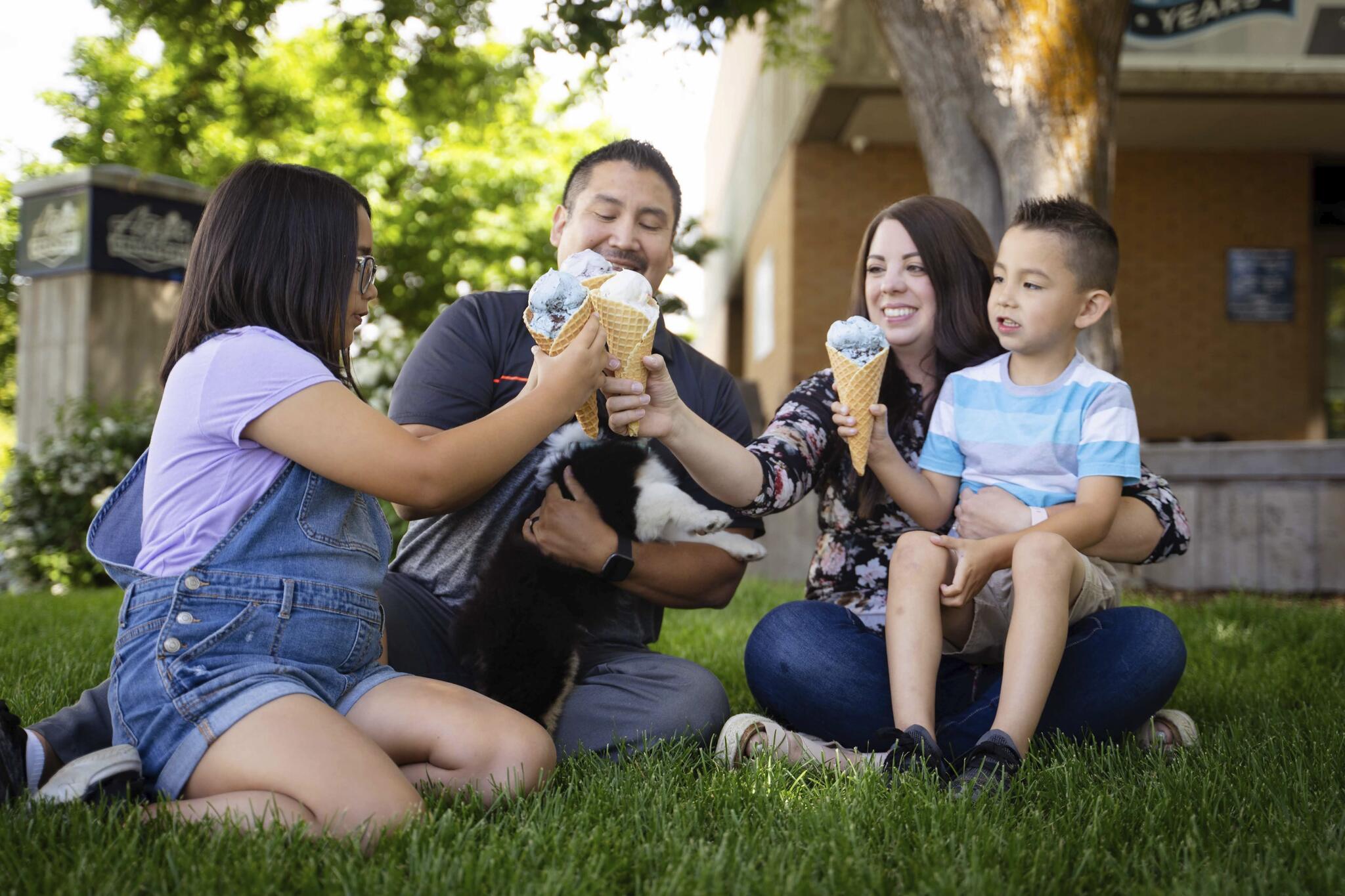 family eating icecream