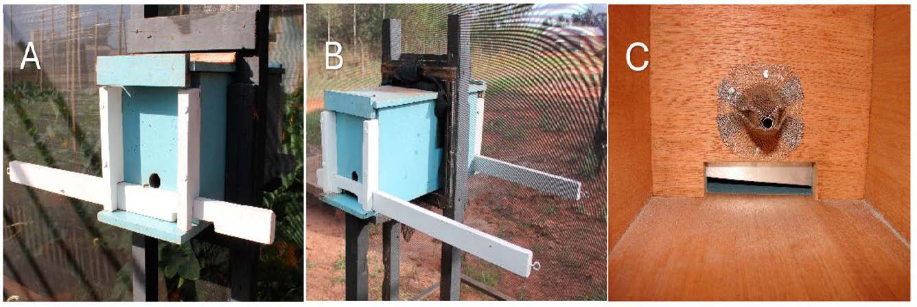 Two side-by-side line charts comparing net returns under drought management scenarios. The left chart shows risk-neutral returns declining steadily as cattle prices increase. The right chart shows risk-averse returns declining more sharply, crossing a zero-profit line at higher prices. Colored dashed lines represent selling all, 75%, 50%, 25%, or none of the cattle.