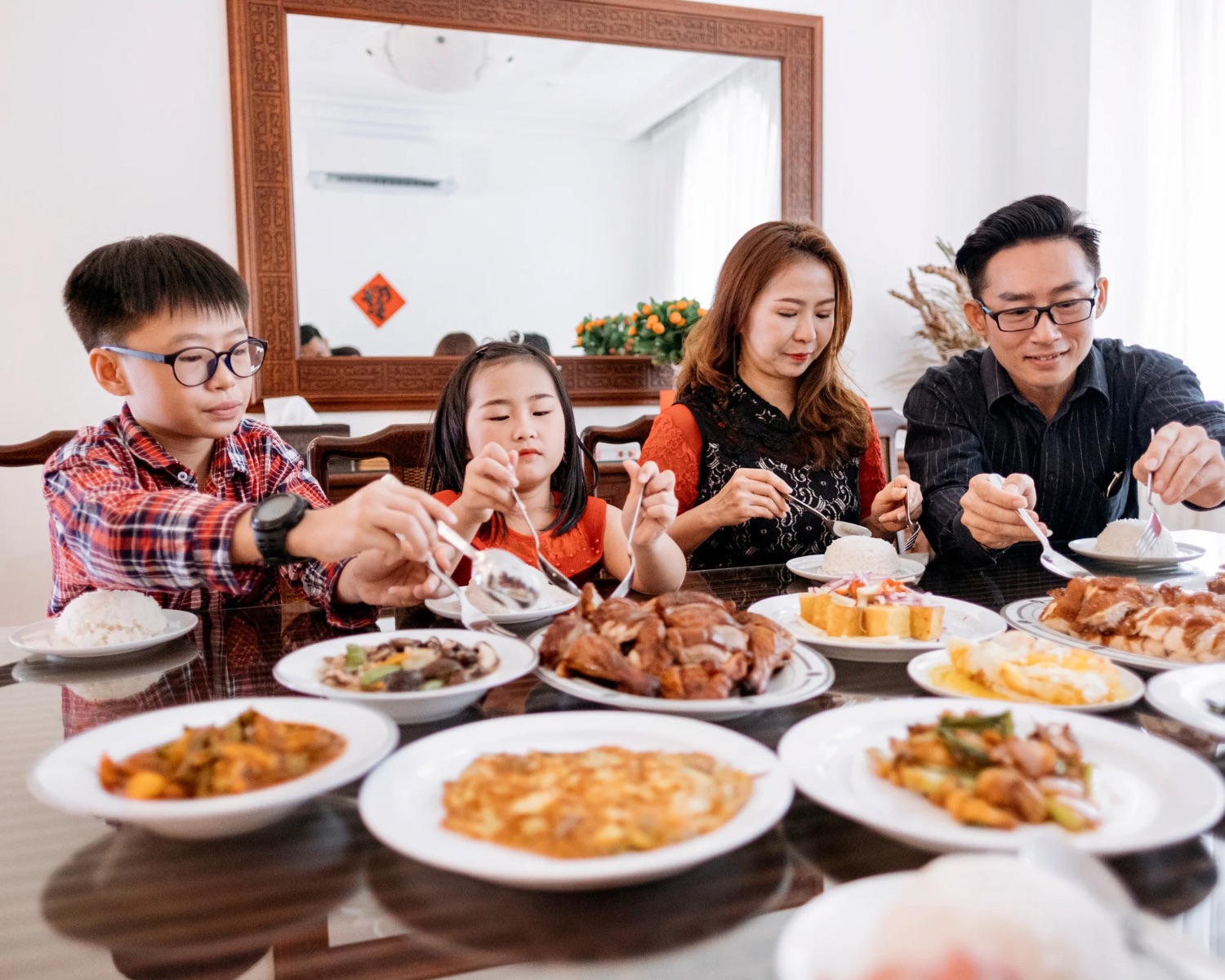 Family eating dinner