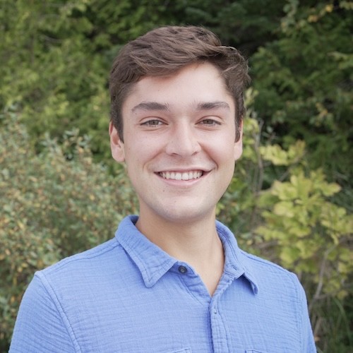 Alex Theophilus headshot