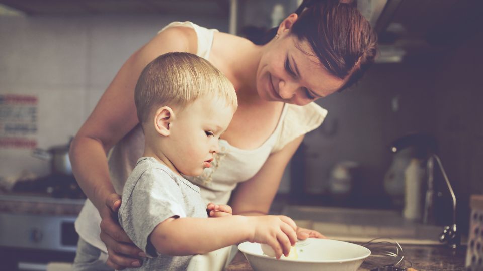 The Benefits of Including Kids in the Kitchen