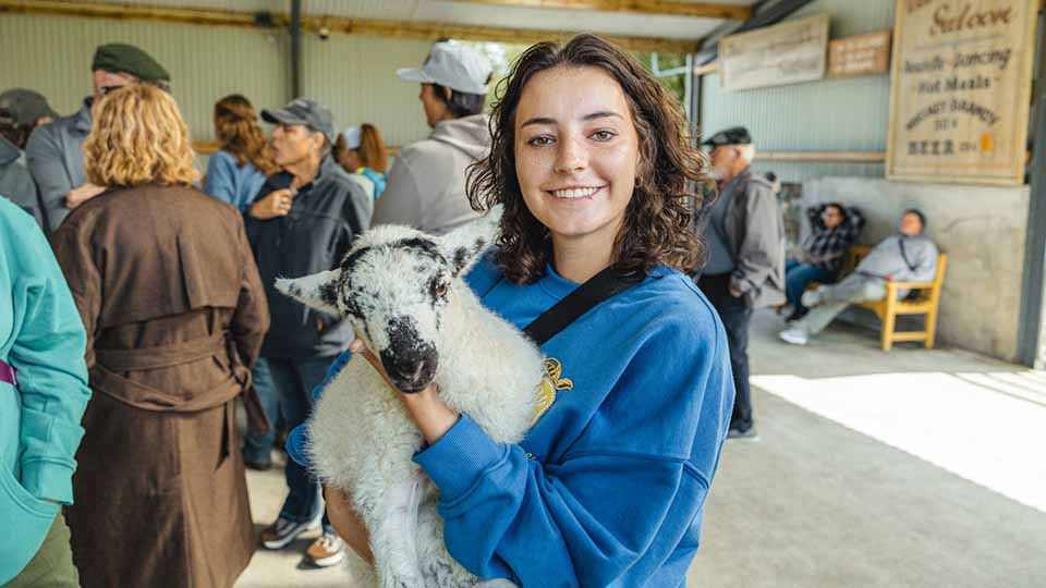 Utah 4-H Youth Get World Perspective in Ireland and Peru