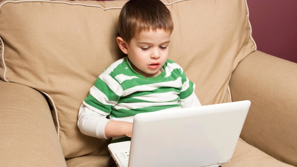 Ask an Expert: Setting Healthy Boundaries with Kids and Technology