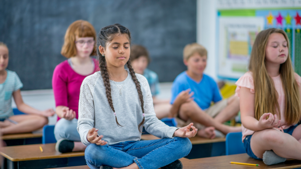 Children meditating