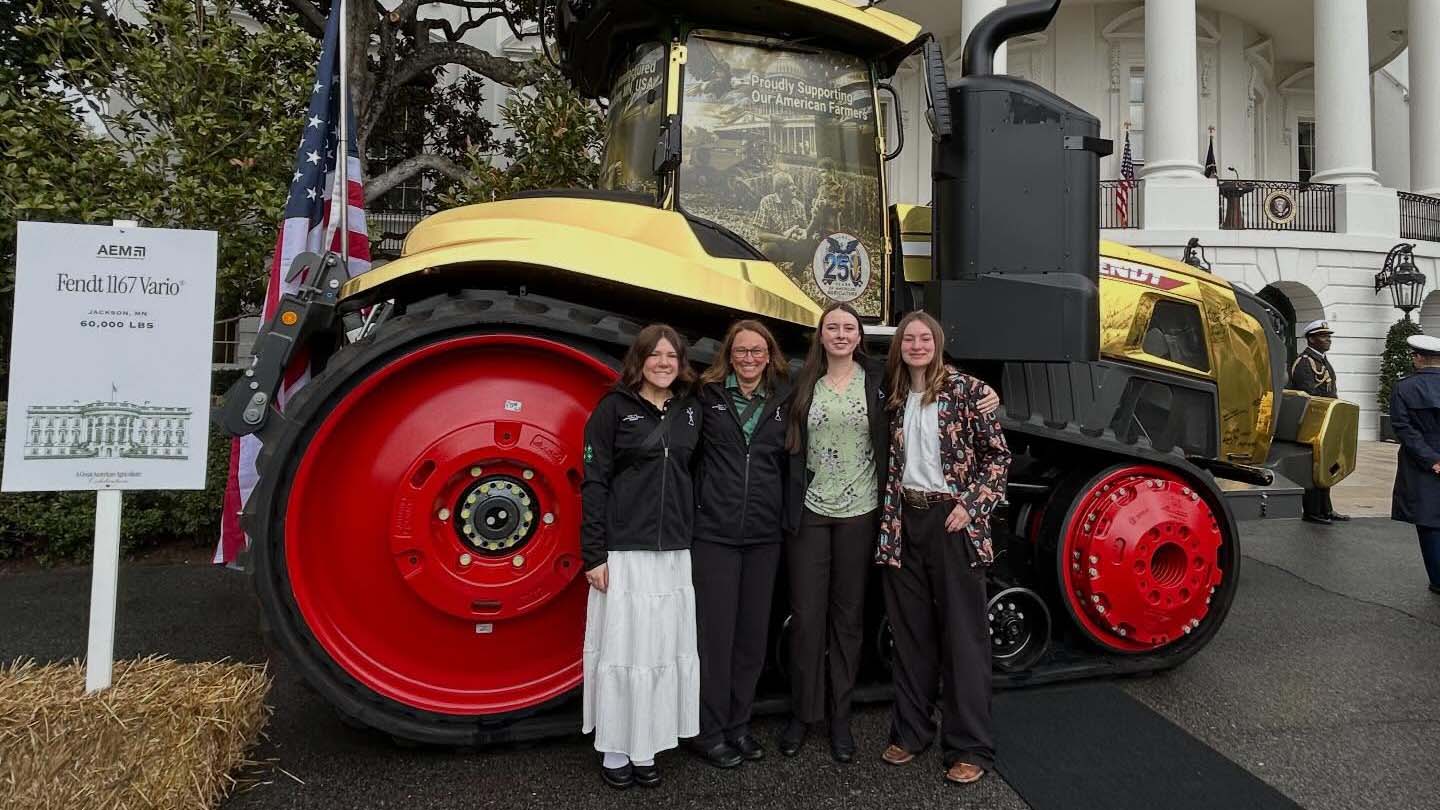 Utah Youth Teach and Lead at National “Ignite by 4-H” Conference 