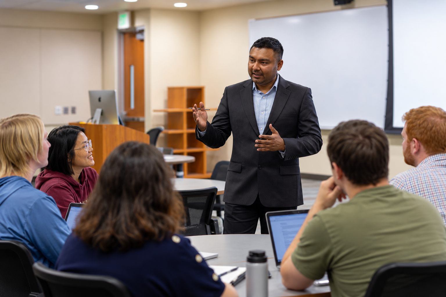 Zubair teaching a class