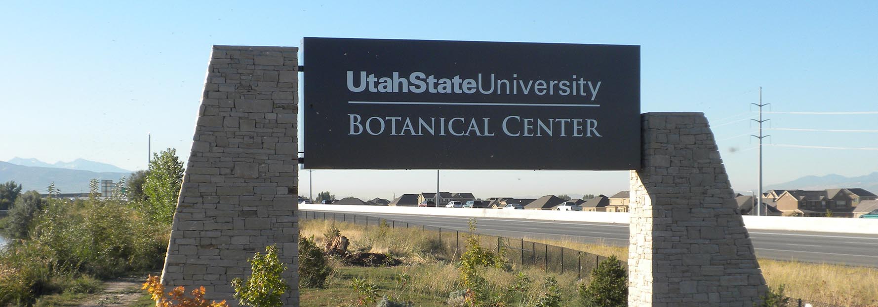 Utah State University Botanical Center Sign