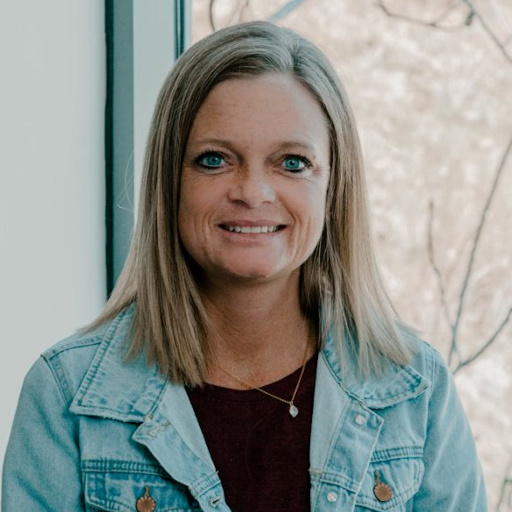 Remote Work Student From Iowa Finds Success in a Hybrid Position